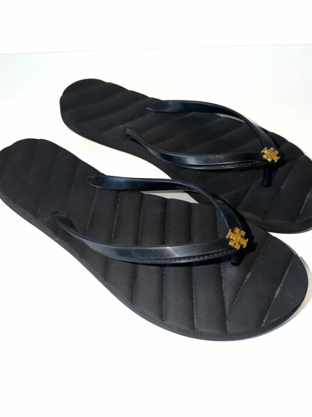 Tory Burch Black Women's Kira Flip Flop Sandals with Gold Accent 11 Summer Beach
